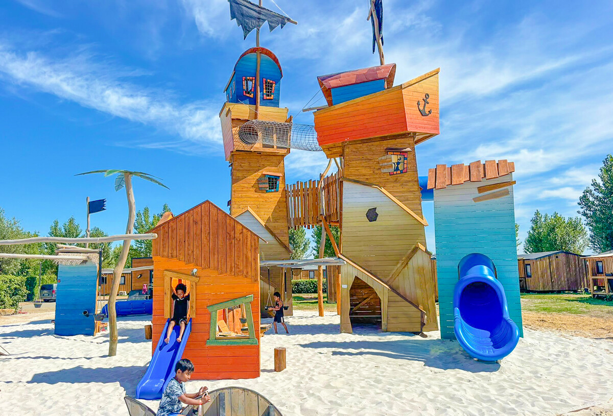 2025_aire_jeux_bois_joly-96950942.jpg